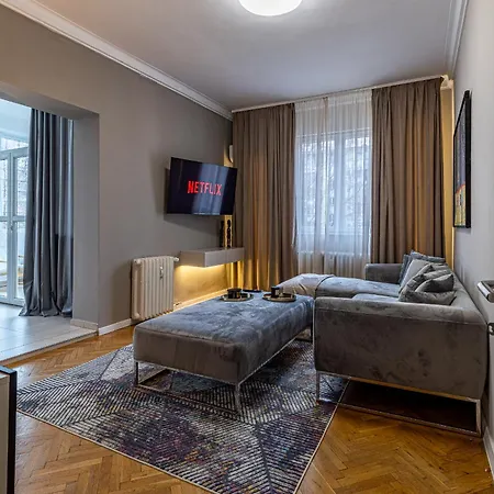 Grand Stamboliyski Retreat - Luxury 2Bdr Apt & Free Parking София