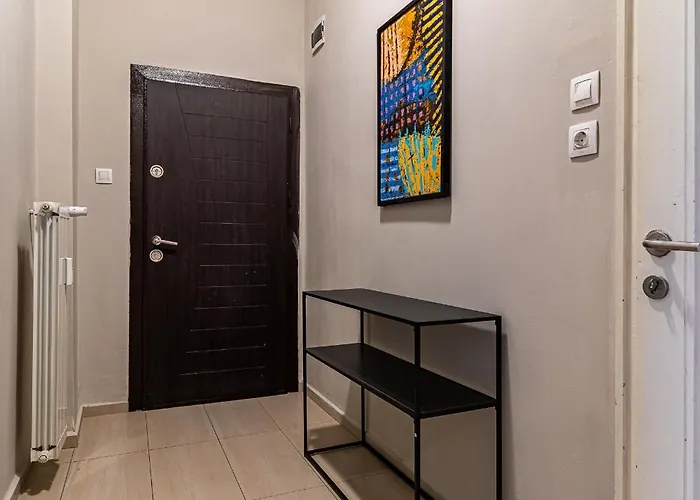 Grand Stamboliyski Retreat - Luxury 2bdr & Free Parking * Sofia